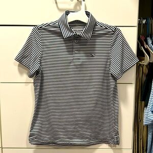 Vineyard Vines Boys performance polo shirt. Size M(12-14)